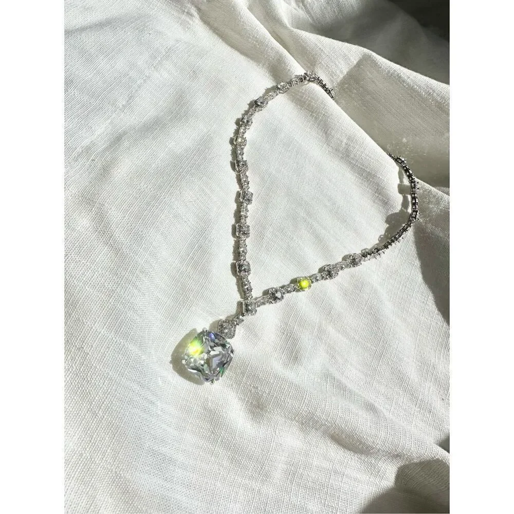 Stunning cushion cut cubic zirconia statement necklace